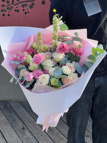 Slow Dancing Flower Bouquet at Florist Corner for Bouquet Delivery near Melbourne