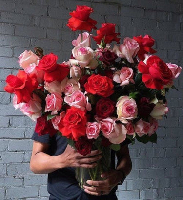 To The Moon & Back Rose Arrangement for Roses Delivery near Melbourne at Florist Corner