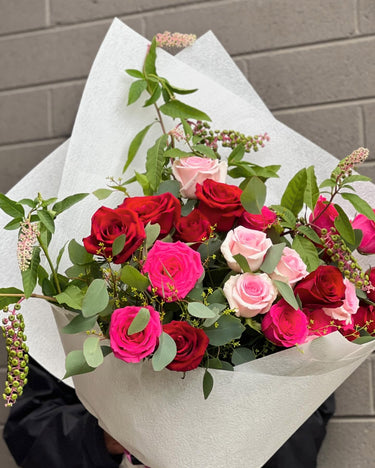 Two Dozen Tricolour Combo Rose Bouquet at Florist Corner for Melbourne Delivery 