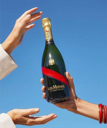 G.H MUMM CHAMPAGNE Brut Cordon Rouge NV for Flowers & Champagne Delivery in Melbourne